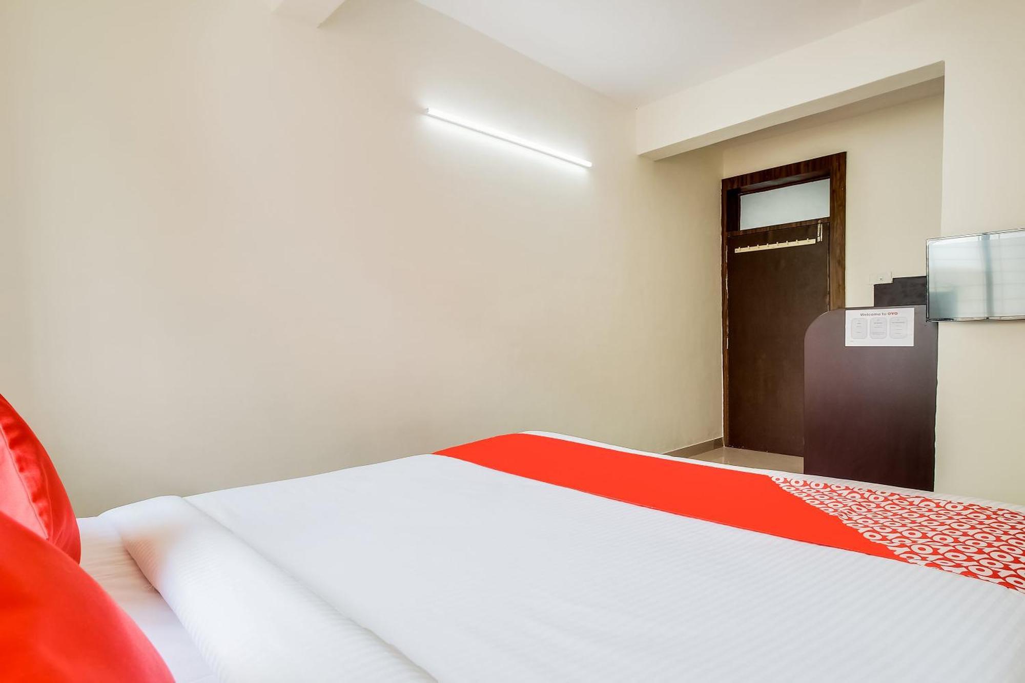 Hotel O Galaxy Near Inox Pune Ngoại thất bức ảnh